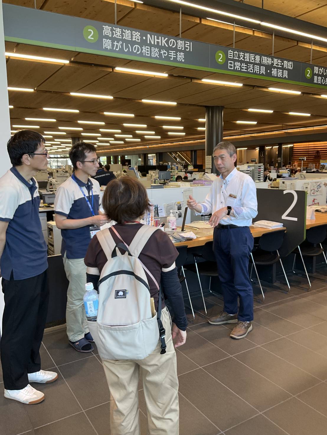 八代市役所障がい福祉課訪問し、きこえない・きこえにくい人への配慮と支援を依頼